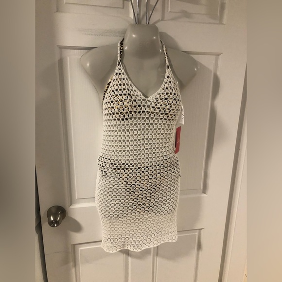 Crochet fishnet dress for beach days - Picture 1 of 9